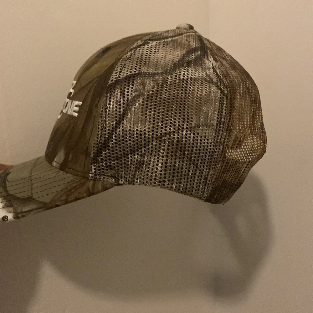 Men’s hat - Picture 3 of 3